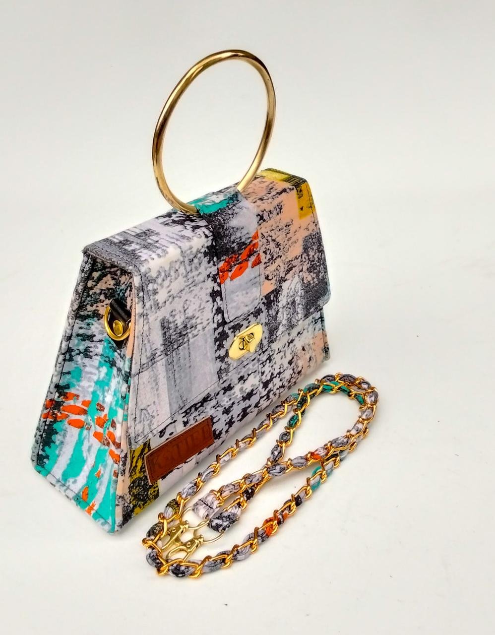 ankara-trapezoid-grey-blue-red-03.jpg Ankara Trapezoid Bag - Image 1